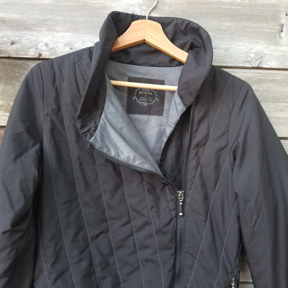 Prana Women's Asymmetrical Black Zip Jacket, Small - Picture 7 of 9